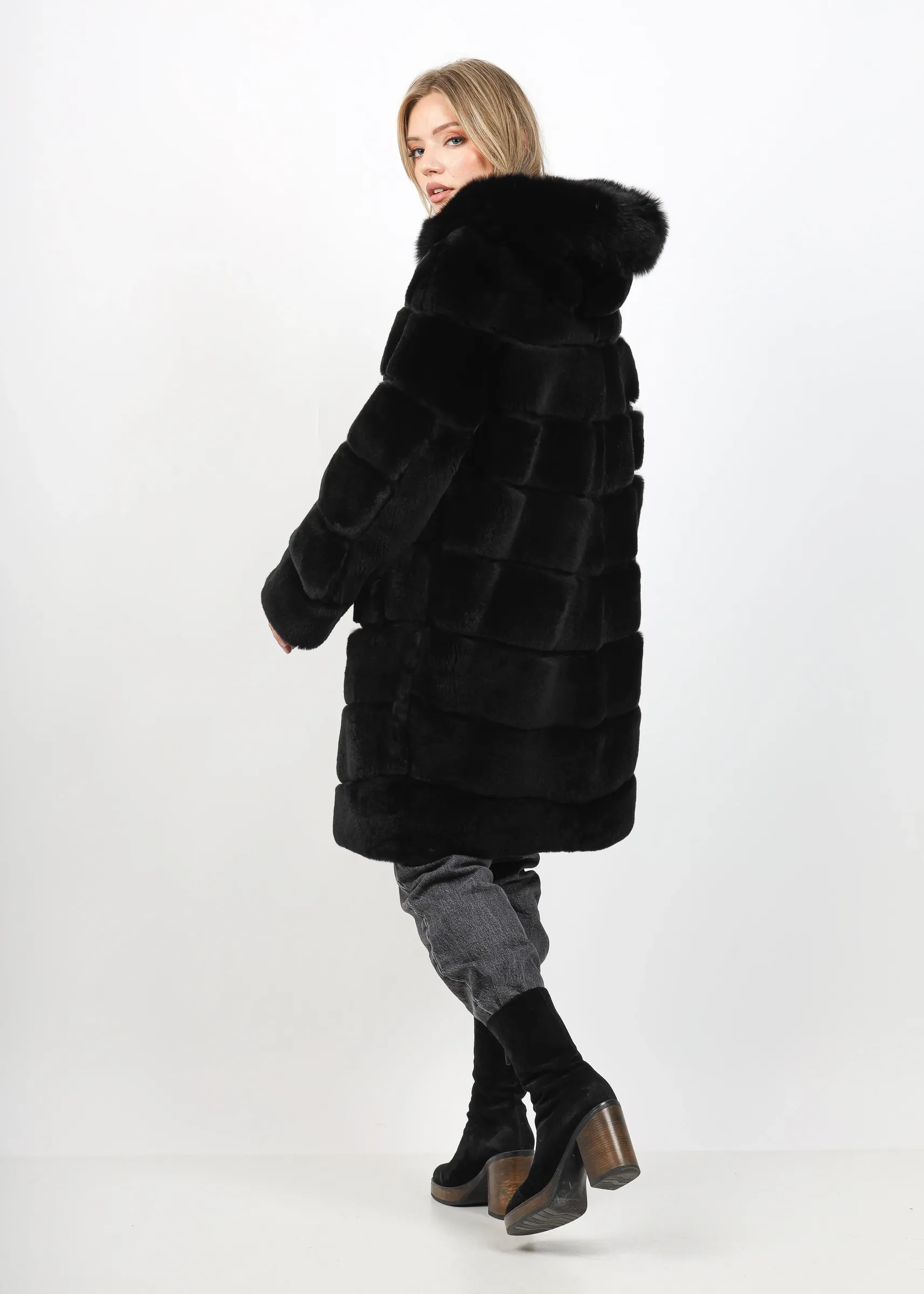 Haină din Blană de Iepure Chinchilla Rex Model Lora