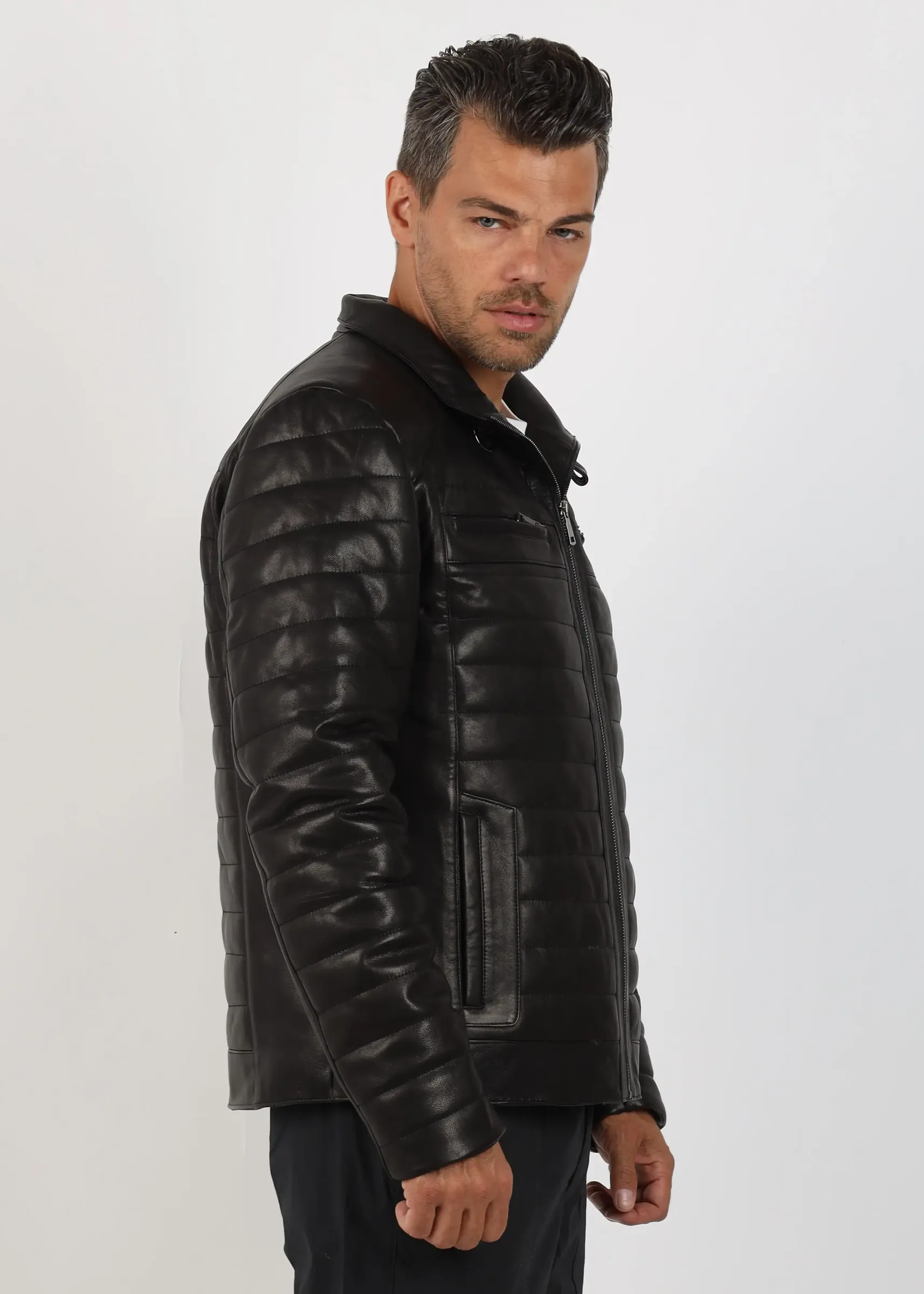 Geacă de Bărbați Matlasată din Piele de Miel Urban Model Valentin Negru
