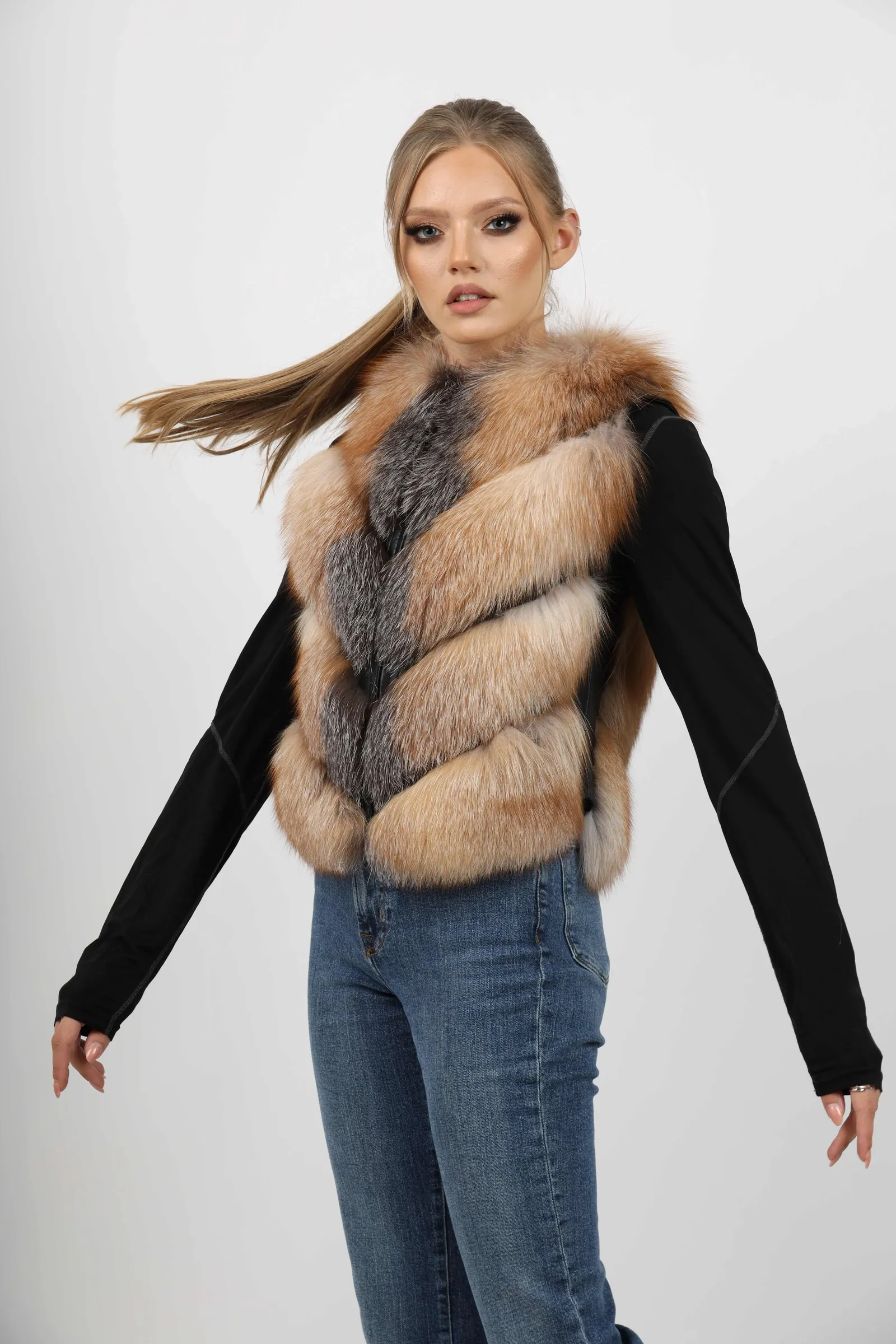 Haină de Damă din Blană de Vulpe Argintie Model Sonia 01 Otaban
