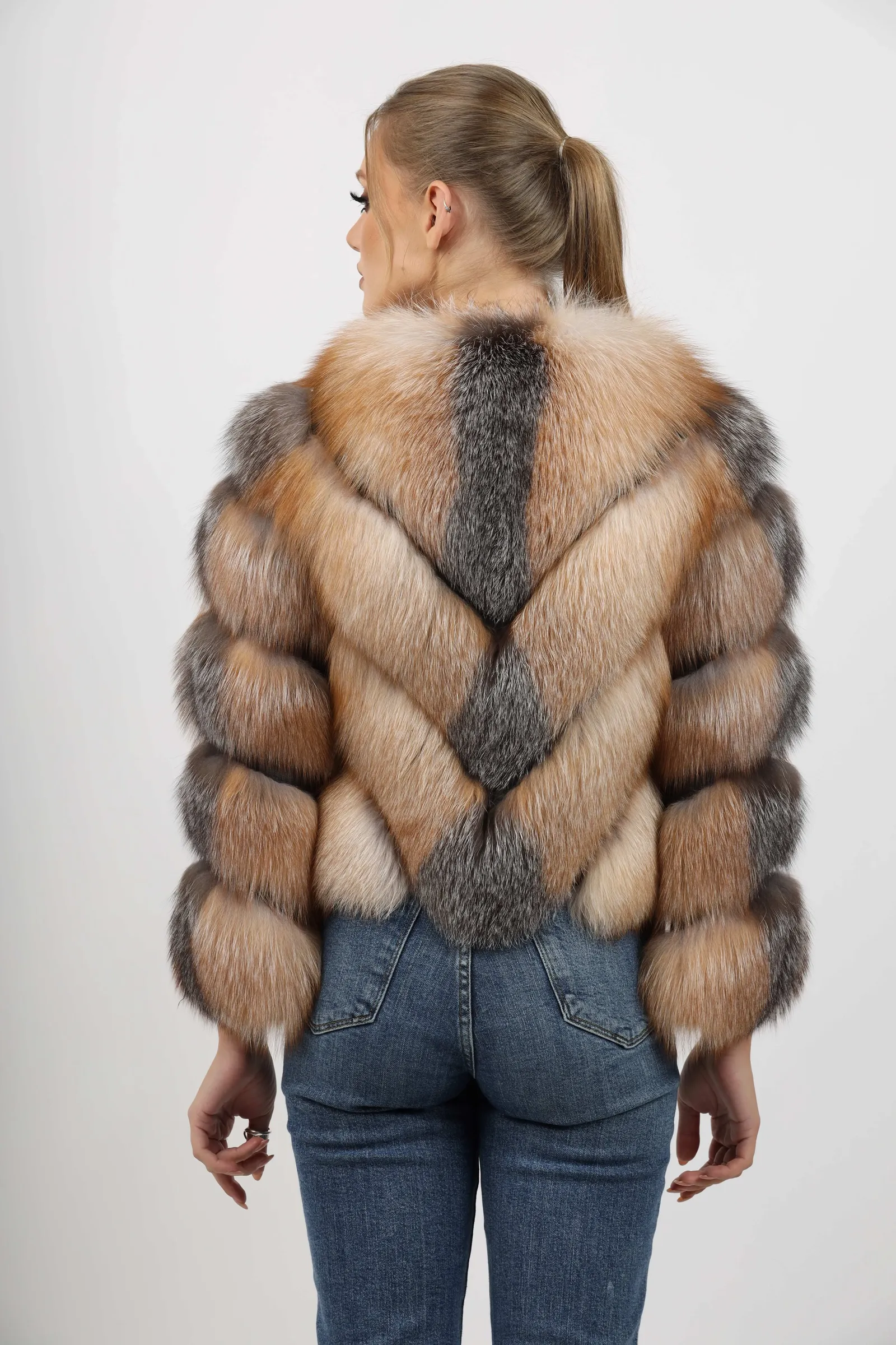 Haină de Damă din Blană de Vulpe Argintie Model Sonia 01 Otaban