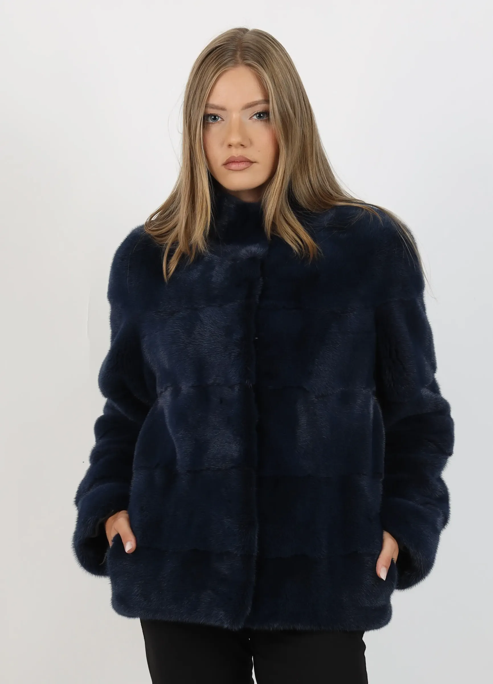 Haină de Damă din Blană de Nurcă Dark Blue Vizon