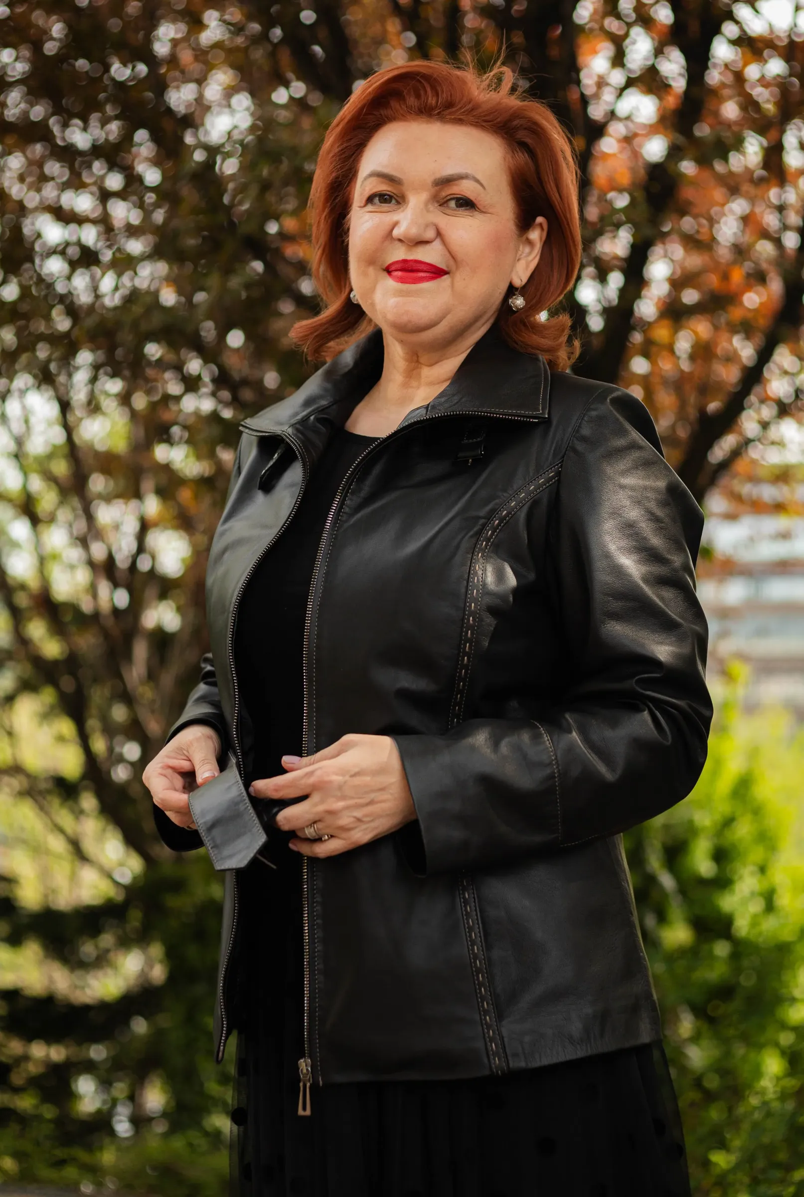 Geacă de Damă din Piele de Miel Model Clasic Emilia Negru