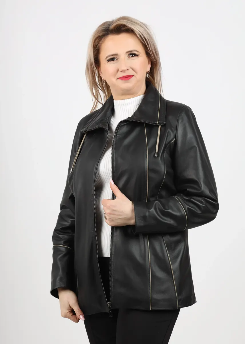 Geacă de Damă din Piele de Miel Model Iulia Negru
