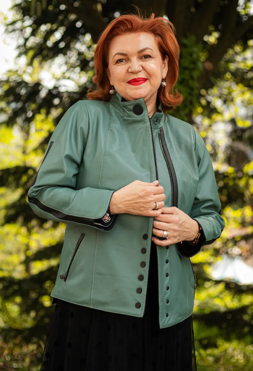 Geacă de Damă din Piele de Miel cu Fermoar și Butoni Model Demetra Verde