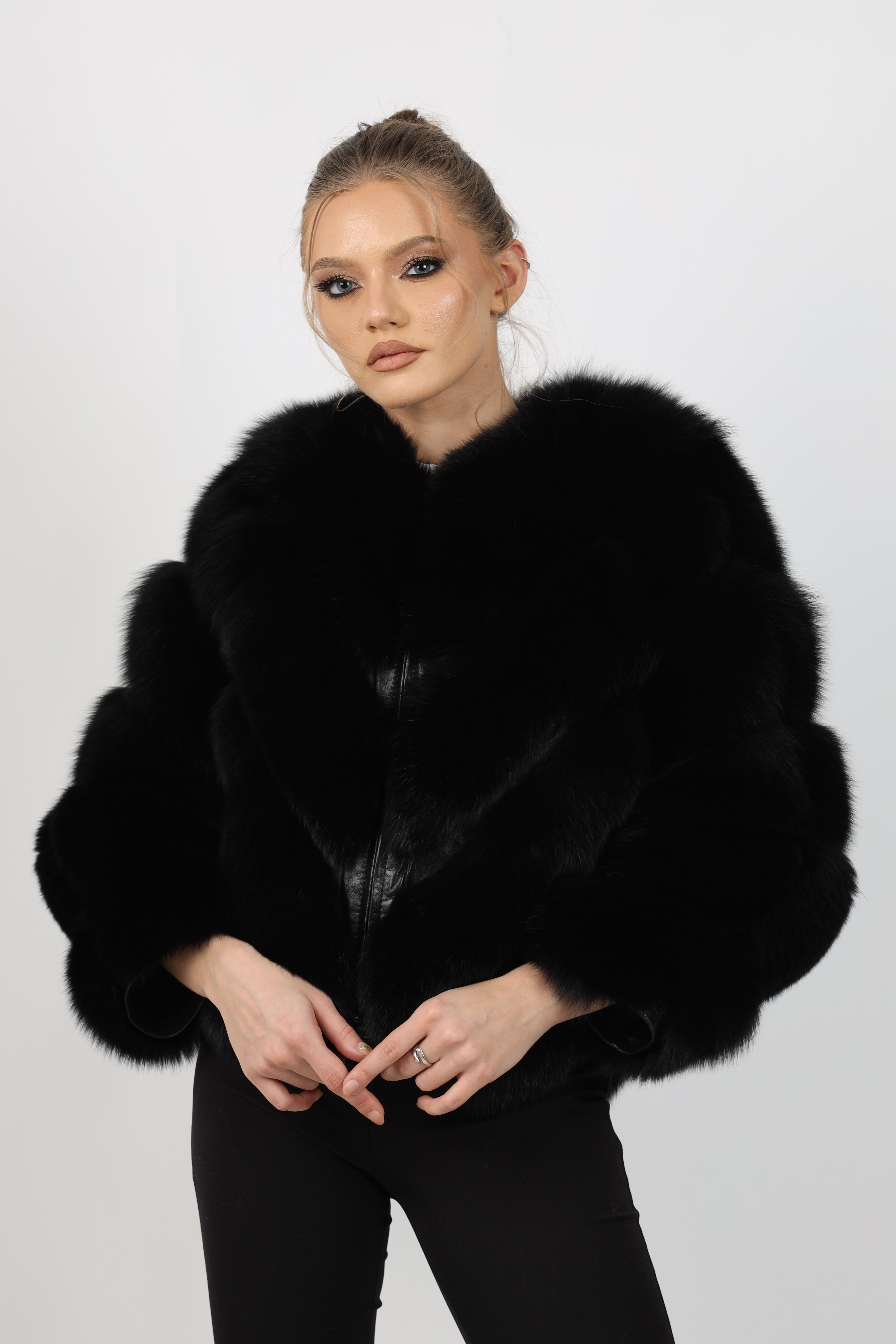 Haină de Damă din Blană de Vulpe Argintie Model Sonia 03 Negru - imagine 2