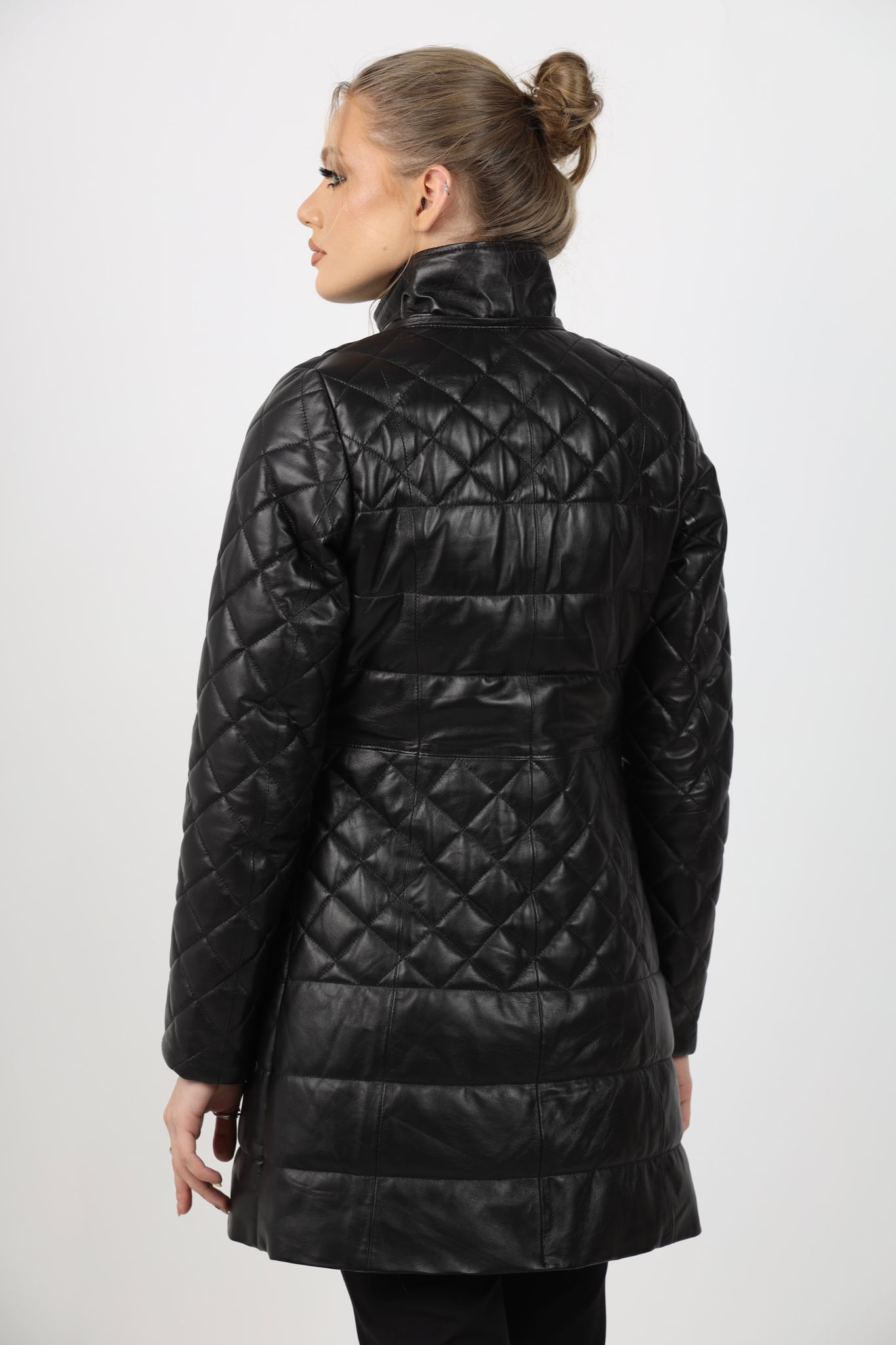 Geacă de Damă din Piele de Miel Matlasată Model Ana Negru - imagine 7