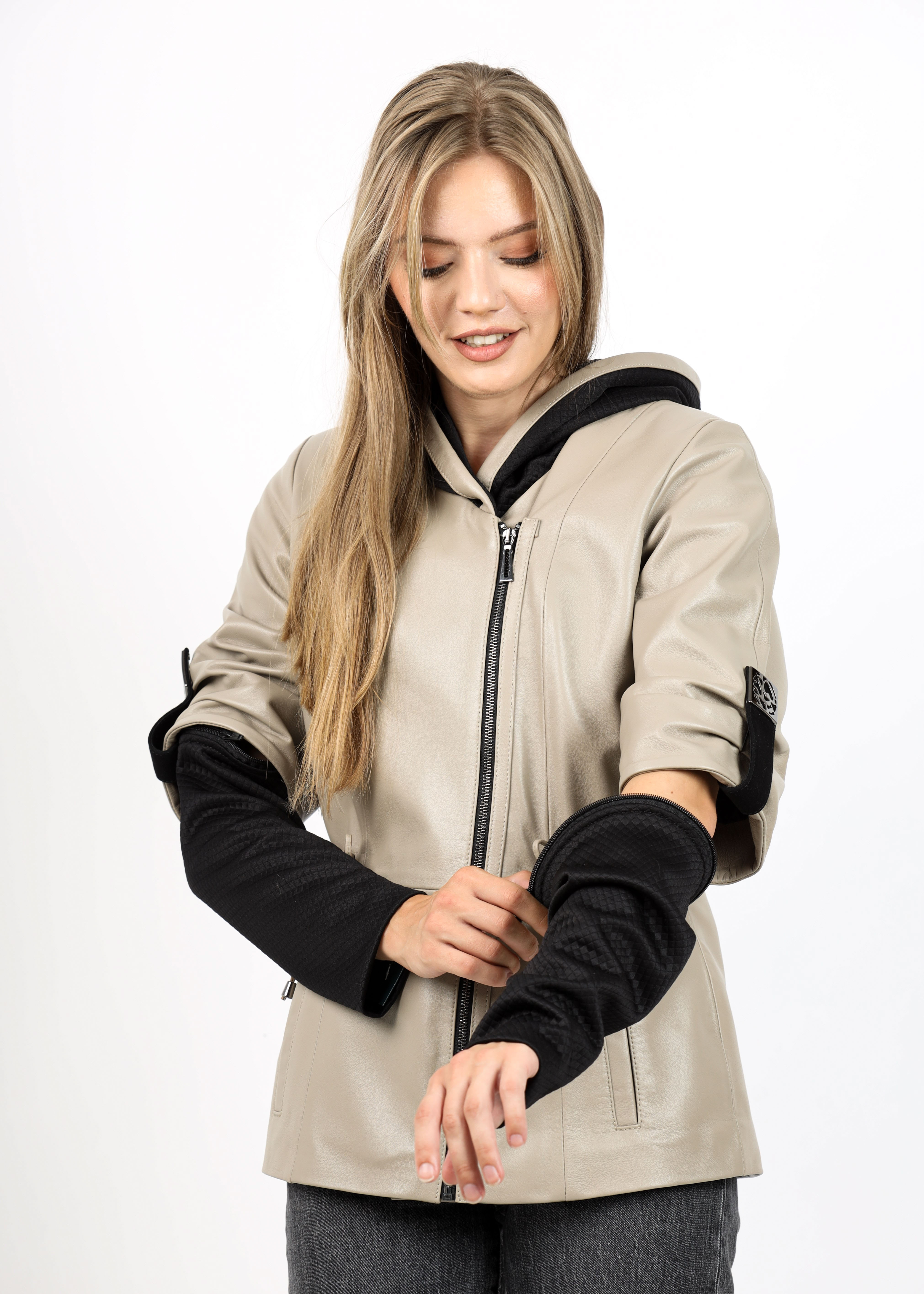 Geacă de Damă din Piele de Miel și Glugă și Manșete din Tricot Model Elvira Crem - imagine 11