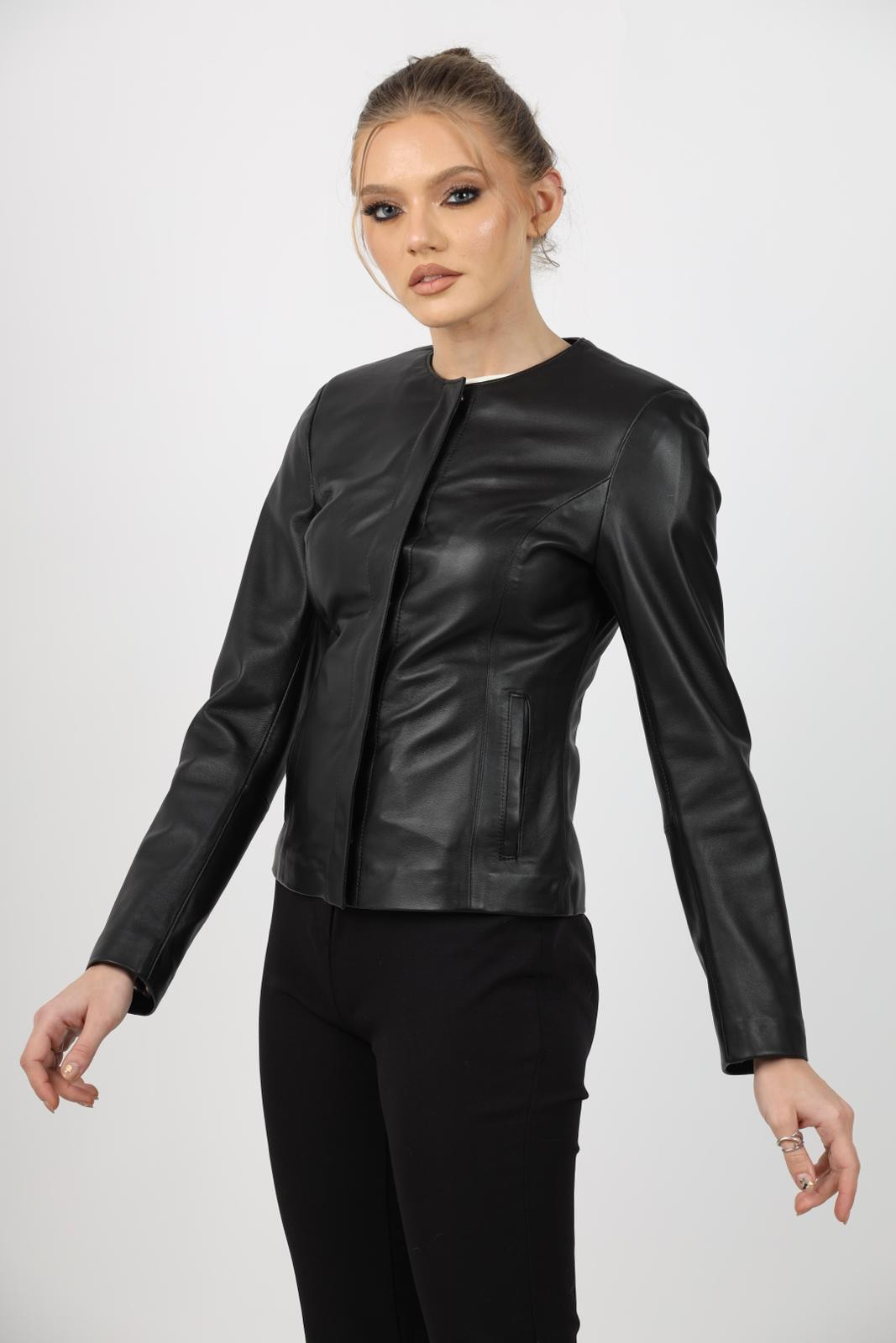 Geacă de Damă din Piele de Miel Tip Sacou Model Irene Negru - imagine 1